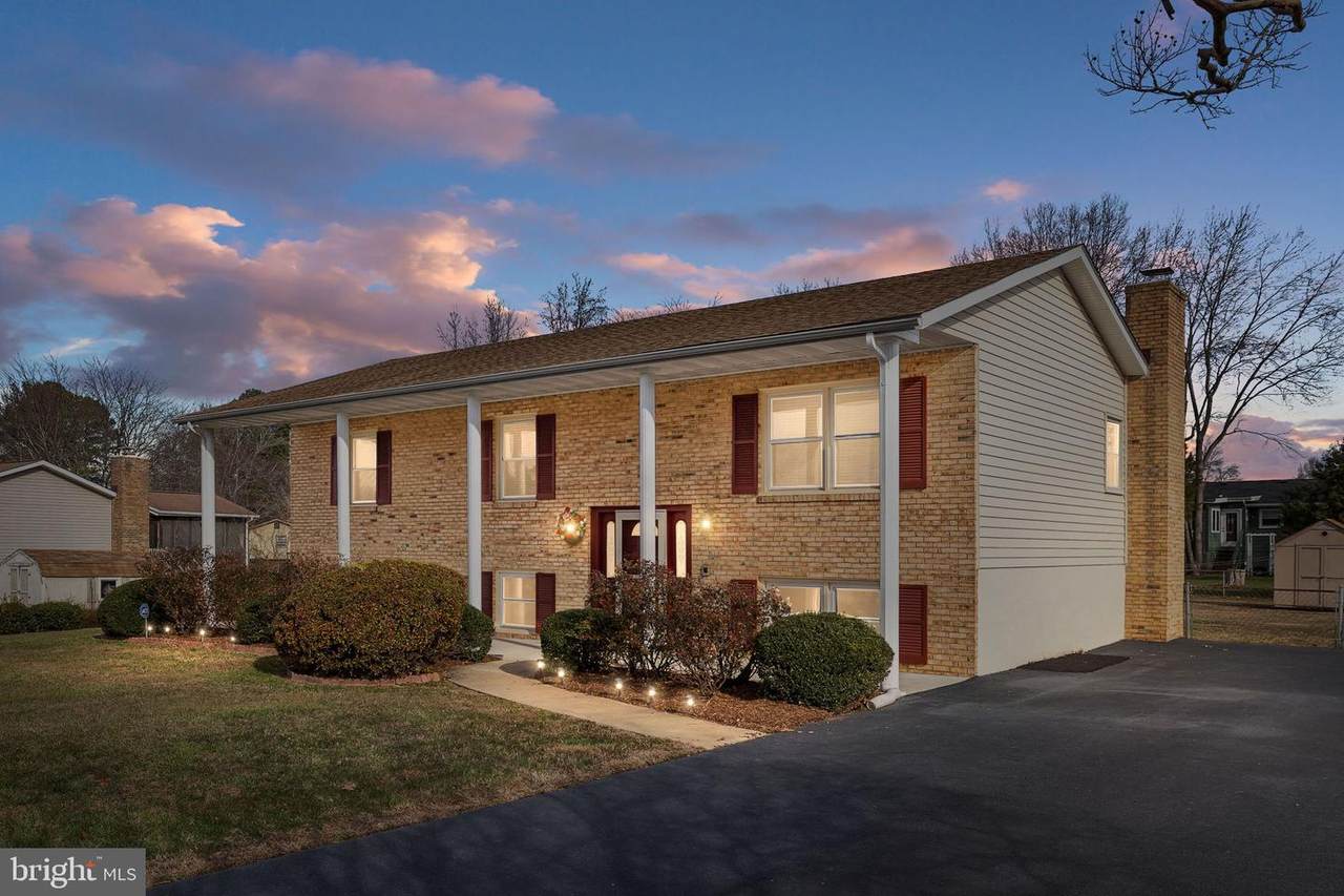 20 Vesta Drive - Photo 1
