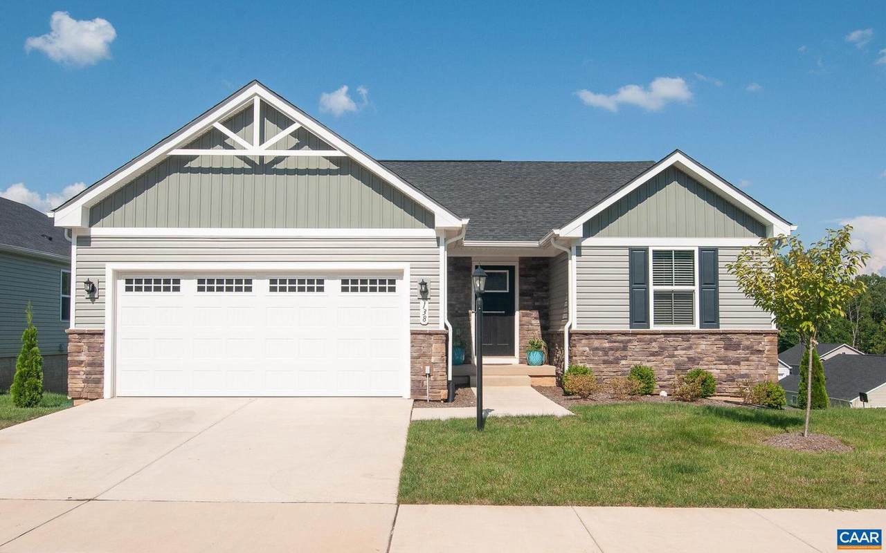 138 Park Dr - Photo 1