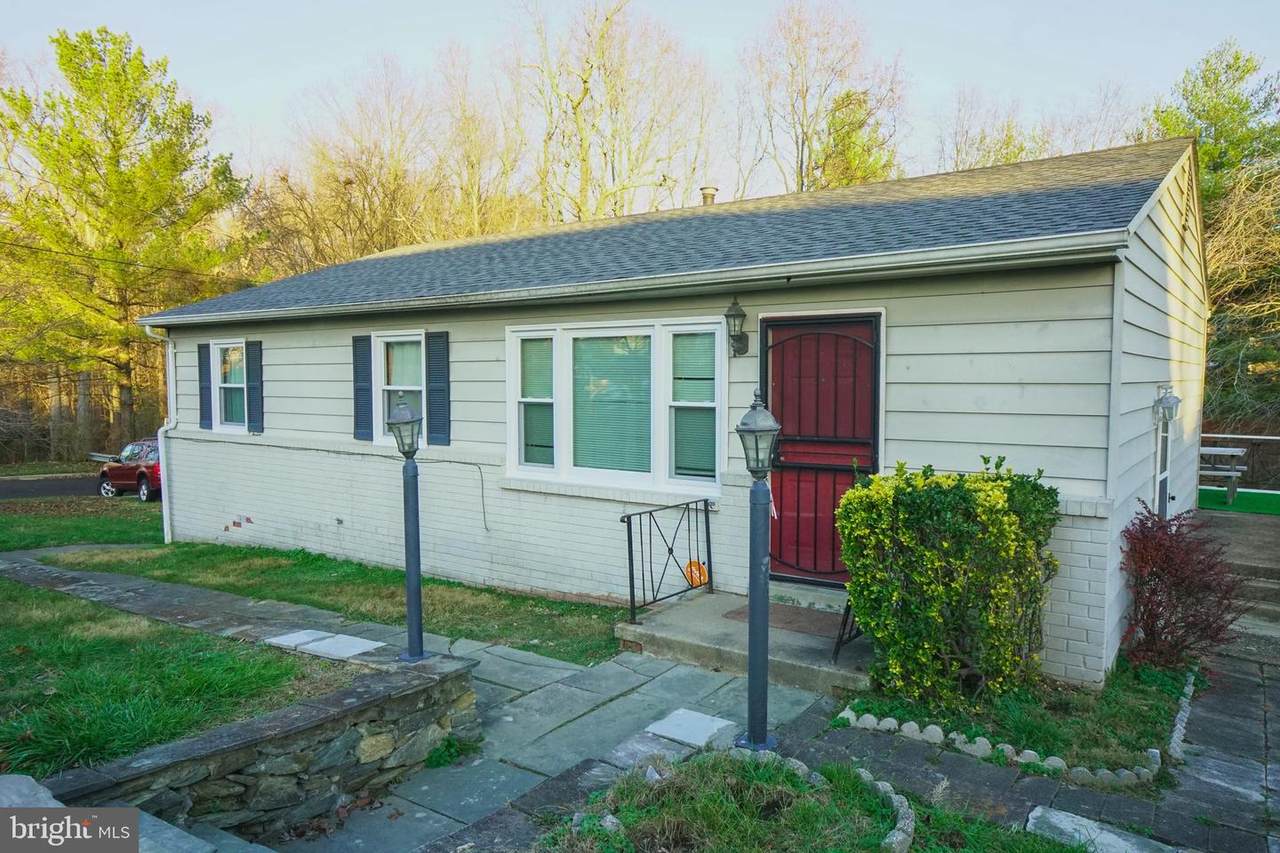 9100 Anna Drive - Photo 1