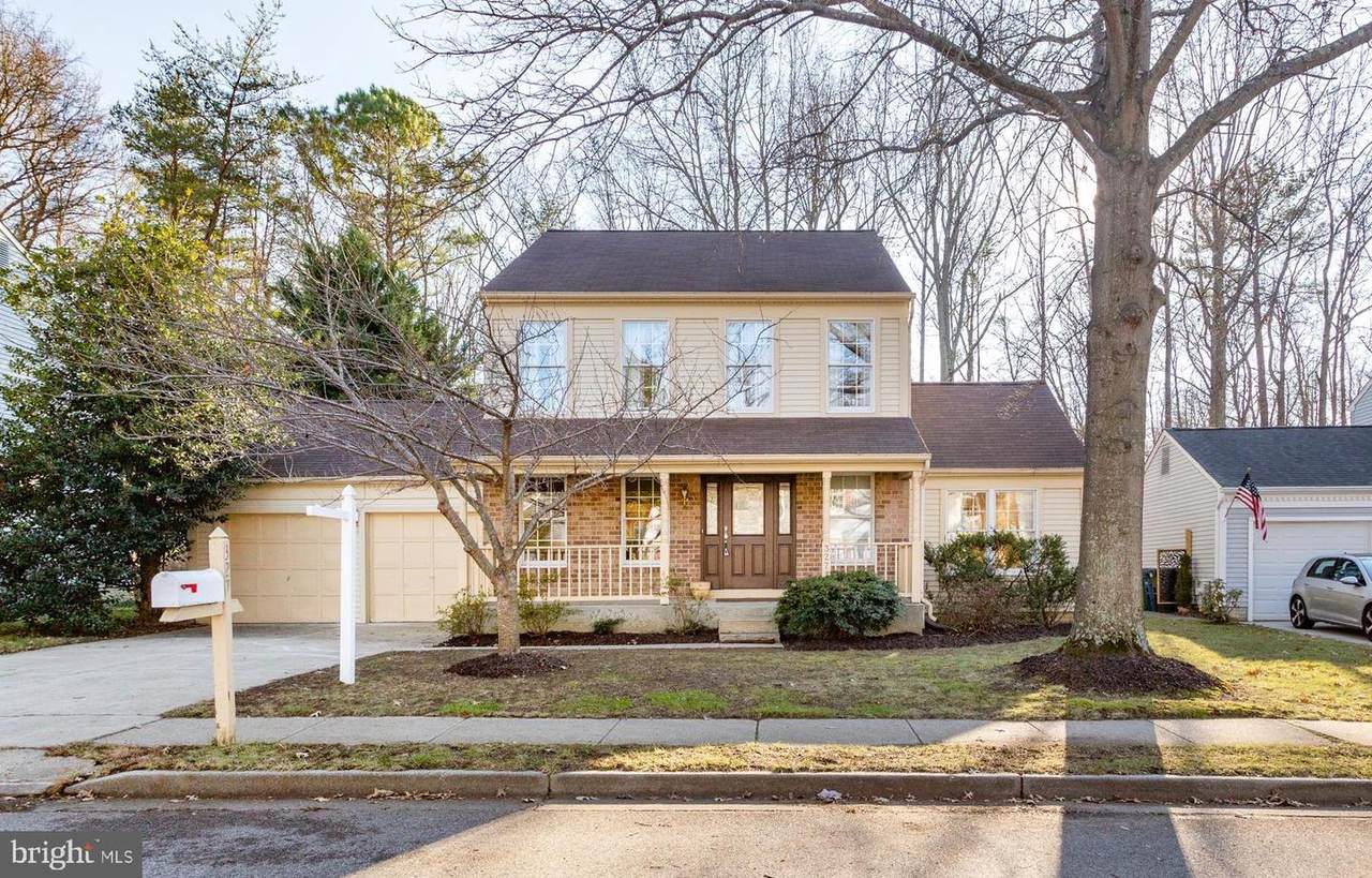 327 Riding Ridge Road - Photo 1