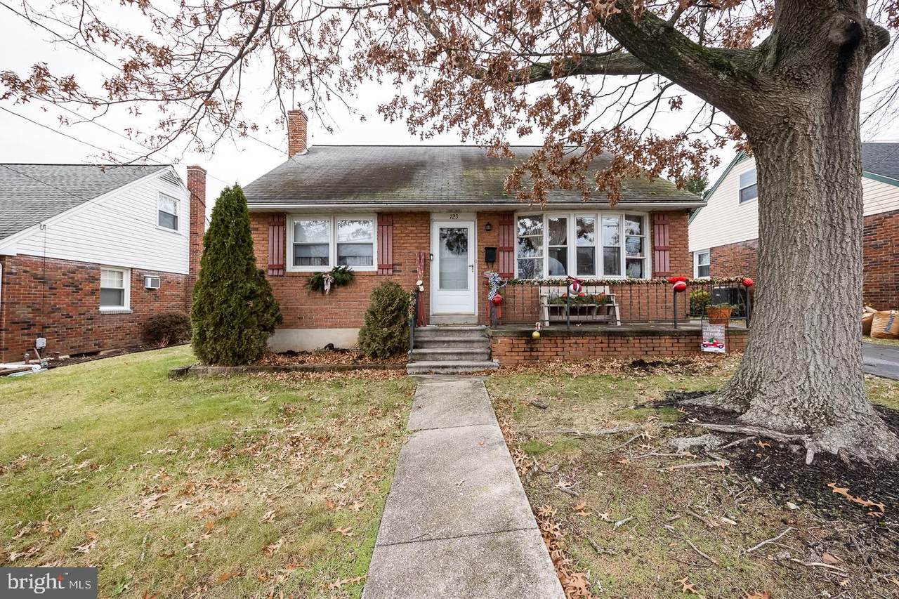 123 8TH Street - Photo 1