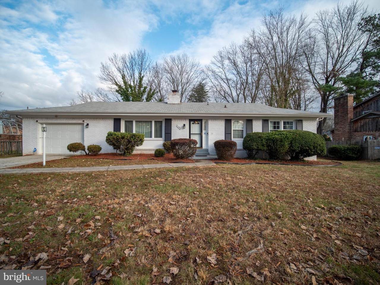 11912 Fort Washington Road - Photo 1