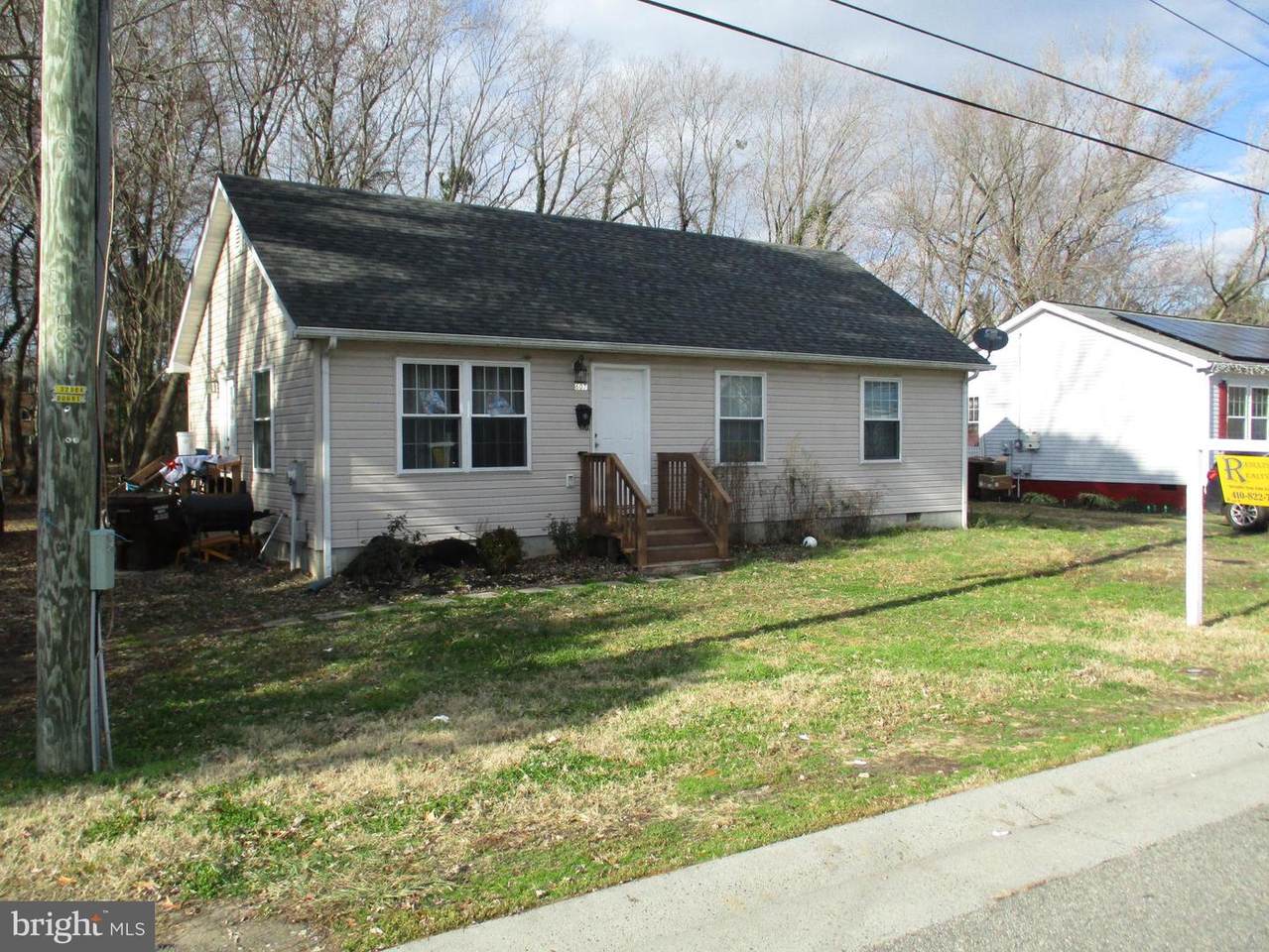 607 Hubert Street - Photo 1