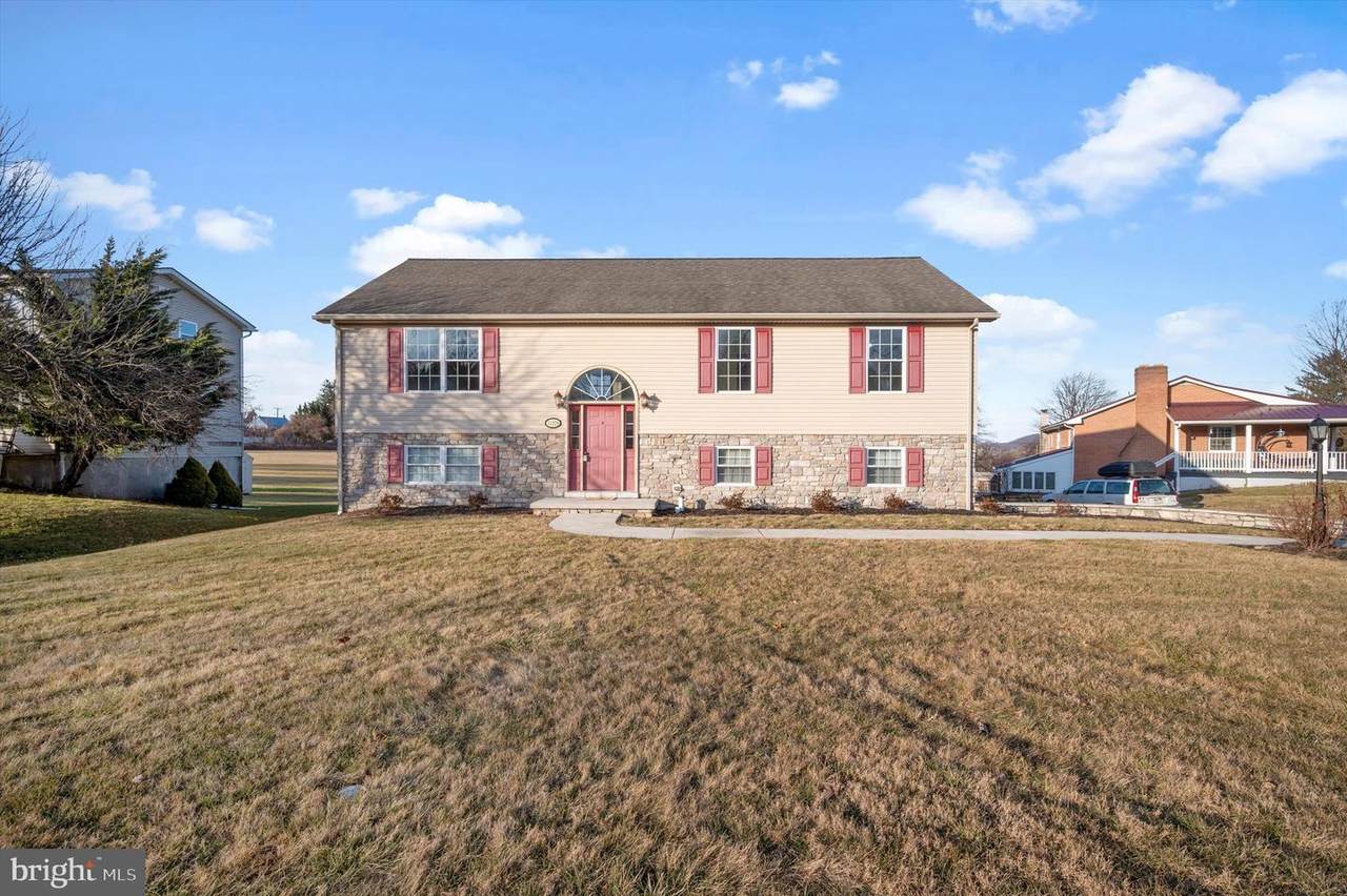 15379 Summit Farm Drive - Photo 1