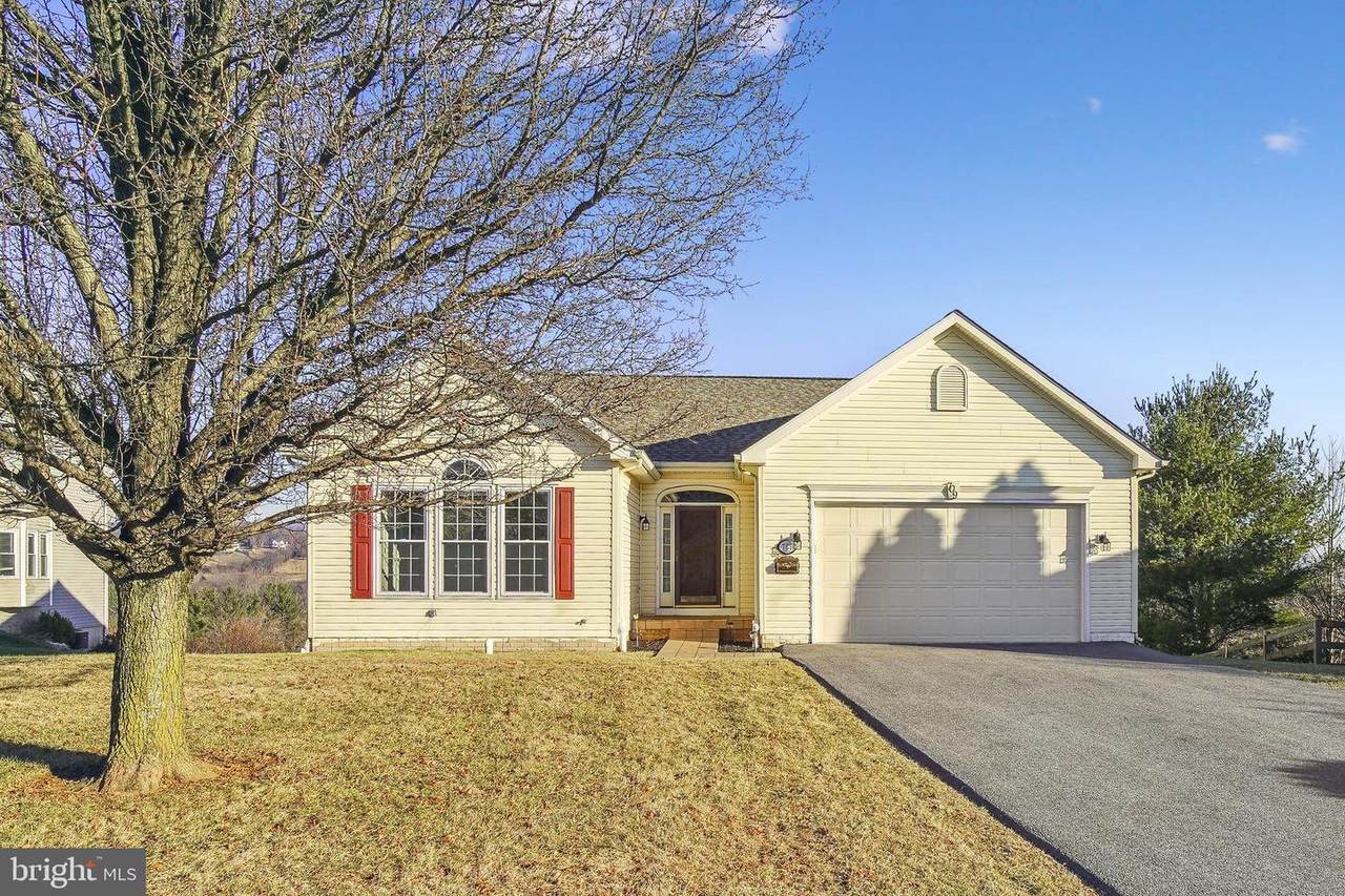709 Rocky Fountain Drive - Photo 1