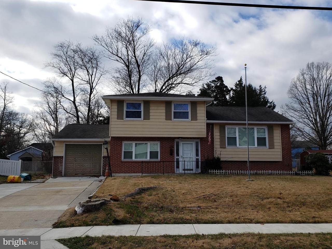 376 Wedgewood Drive - Photo 1