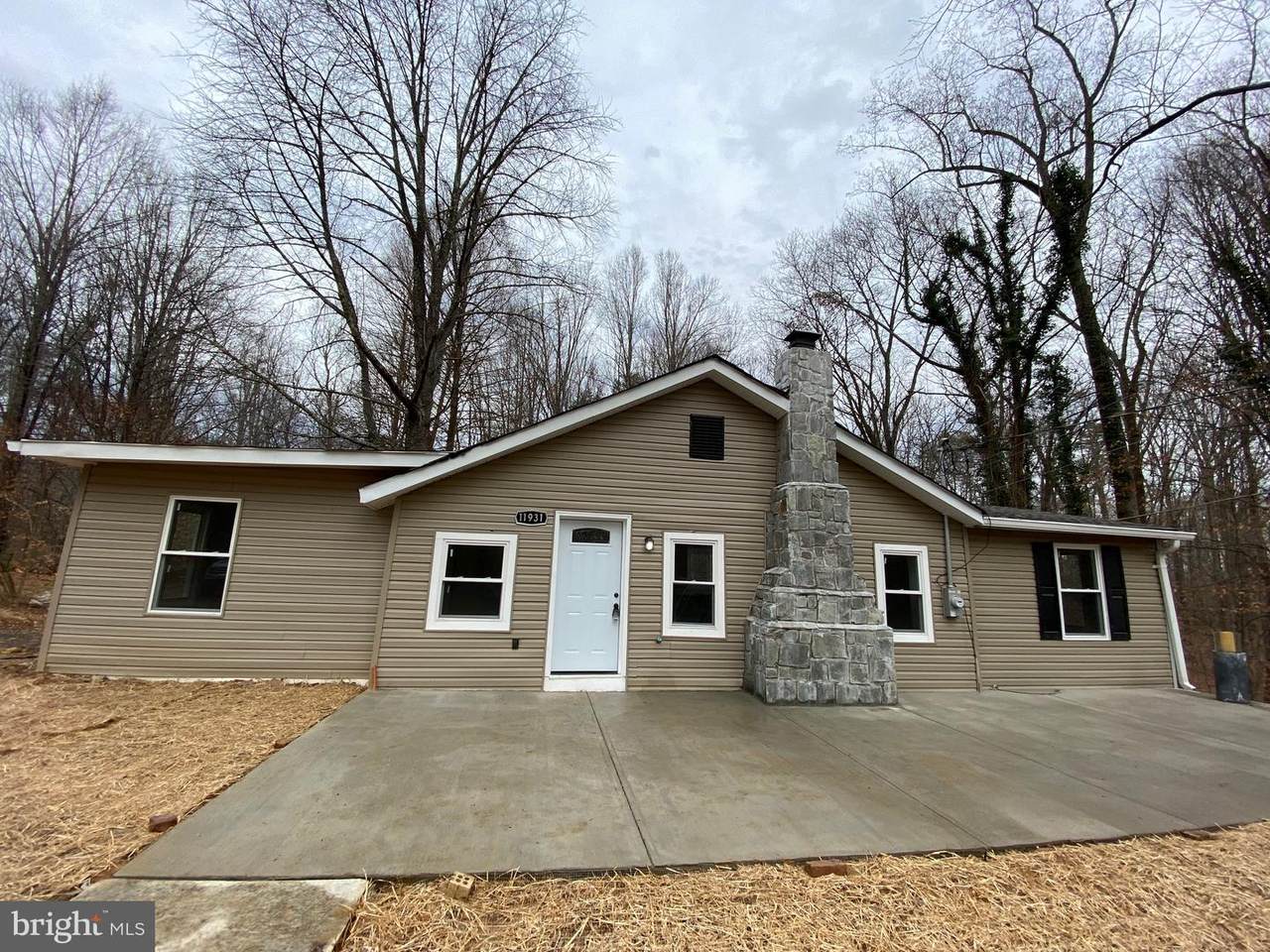 11931 Hilltop Drive - Photo 1