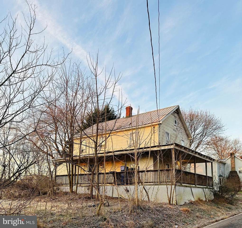 11045 Powell Road - Photo 1