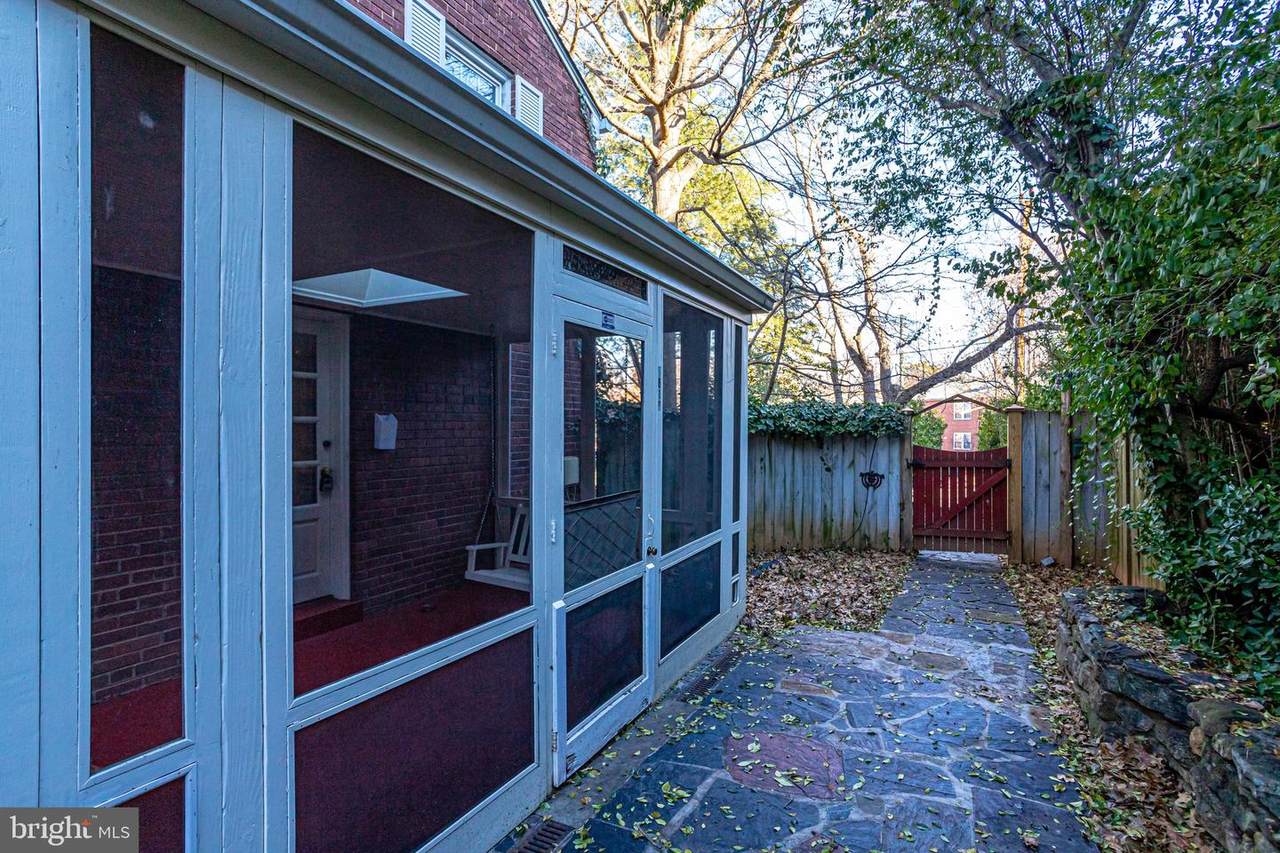 5810 Washington Boulevard - Photo 1