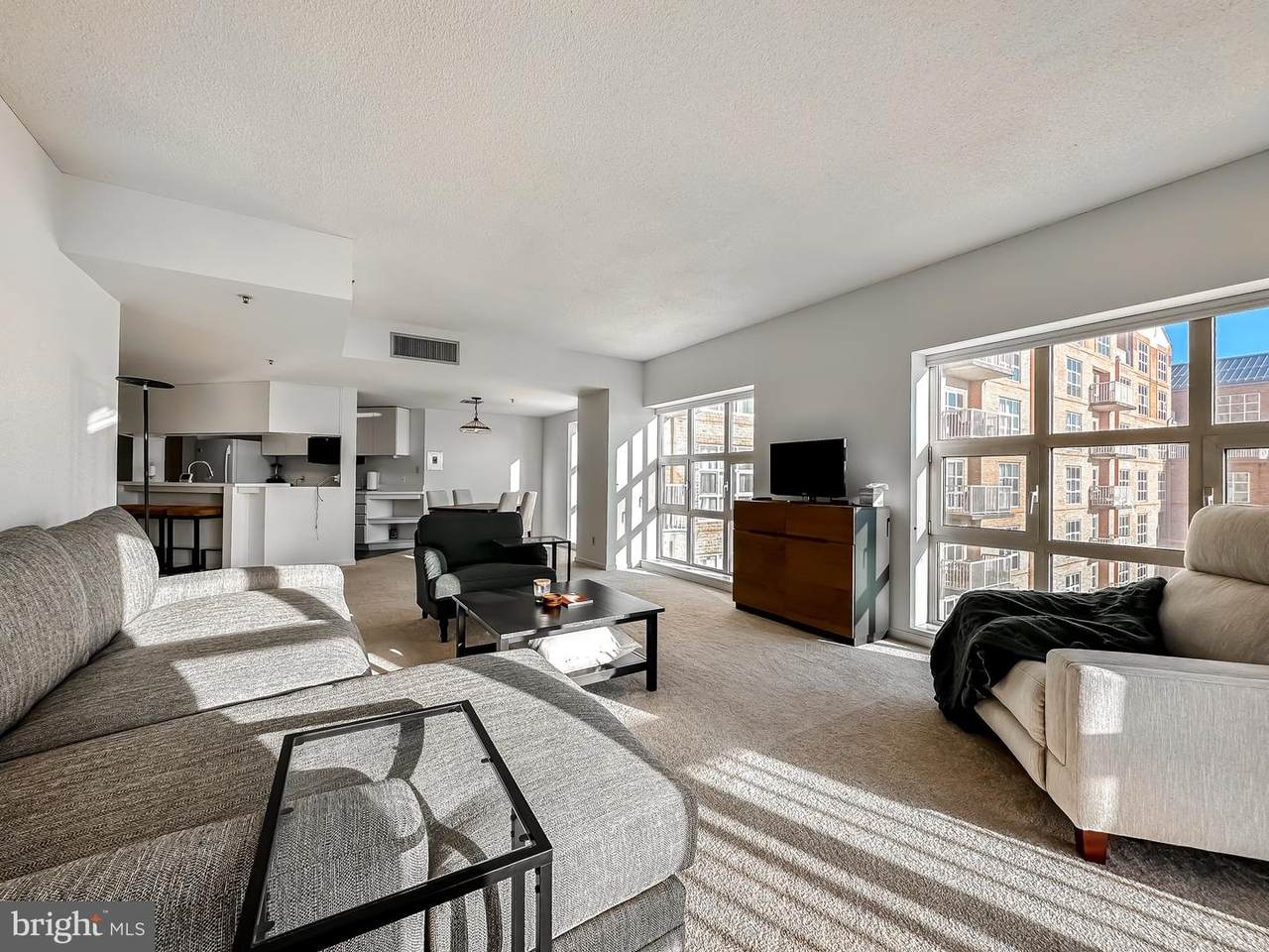 250 President Street - Photo 1