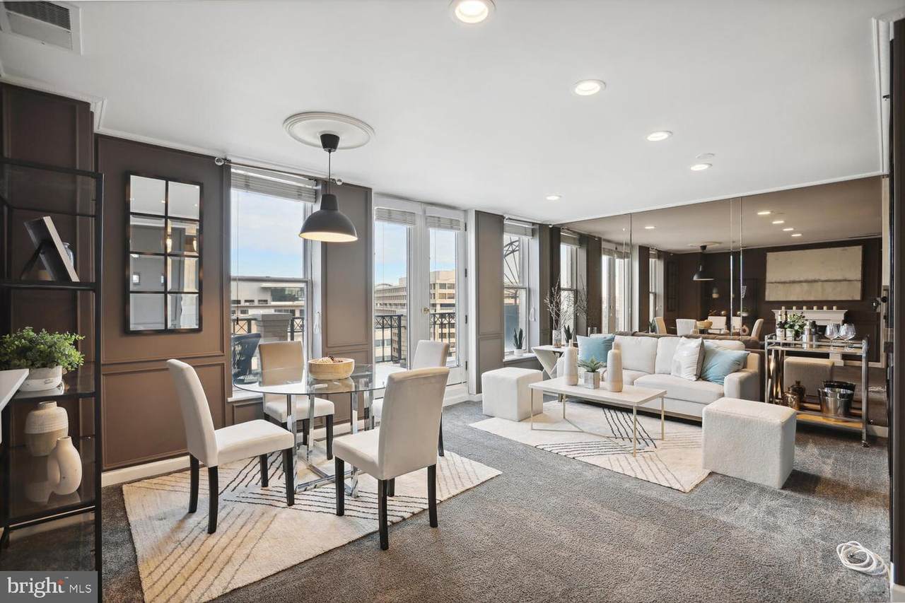 601 Pennsylvania Avenue - Photo 1
