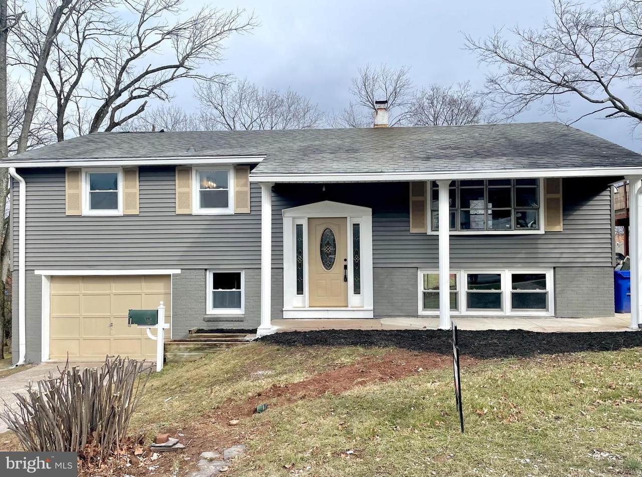 529 West Street - Photo 1