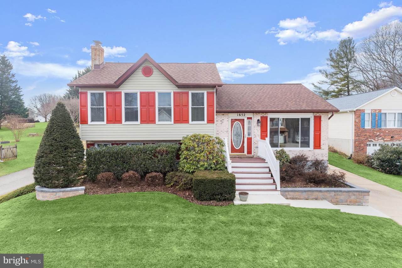 1652 Armistice Way - Photo 1
