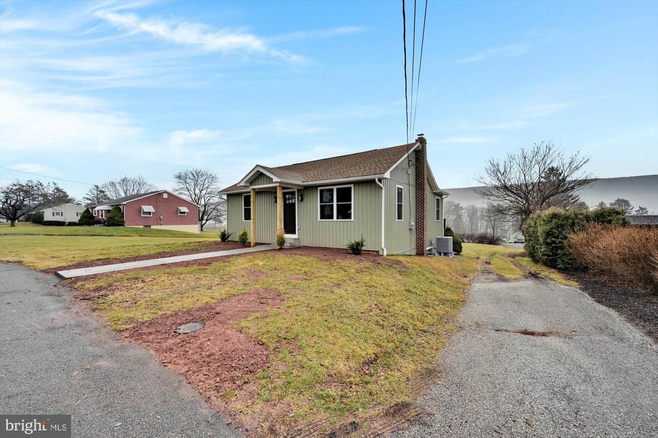 719 Chestnut Street - Photo 1