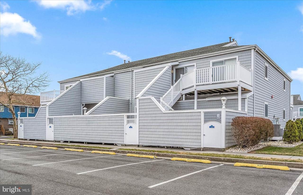 12301 Jamaica Avenue - Photo 1