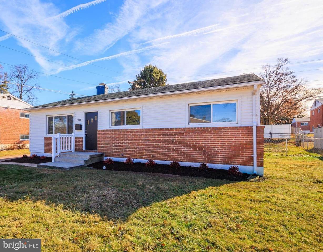 933 Prestwood Road - Photo 1