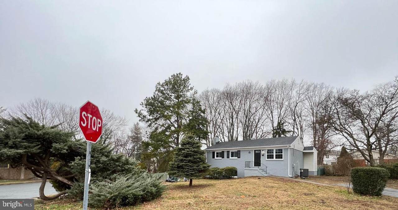3206 Beaumont Road - Photo 1