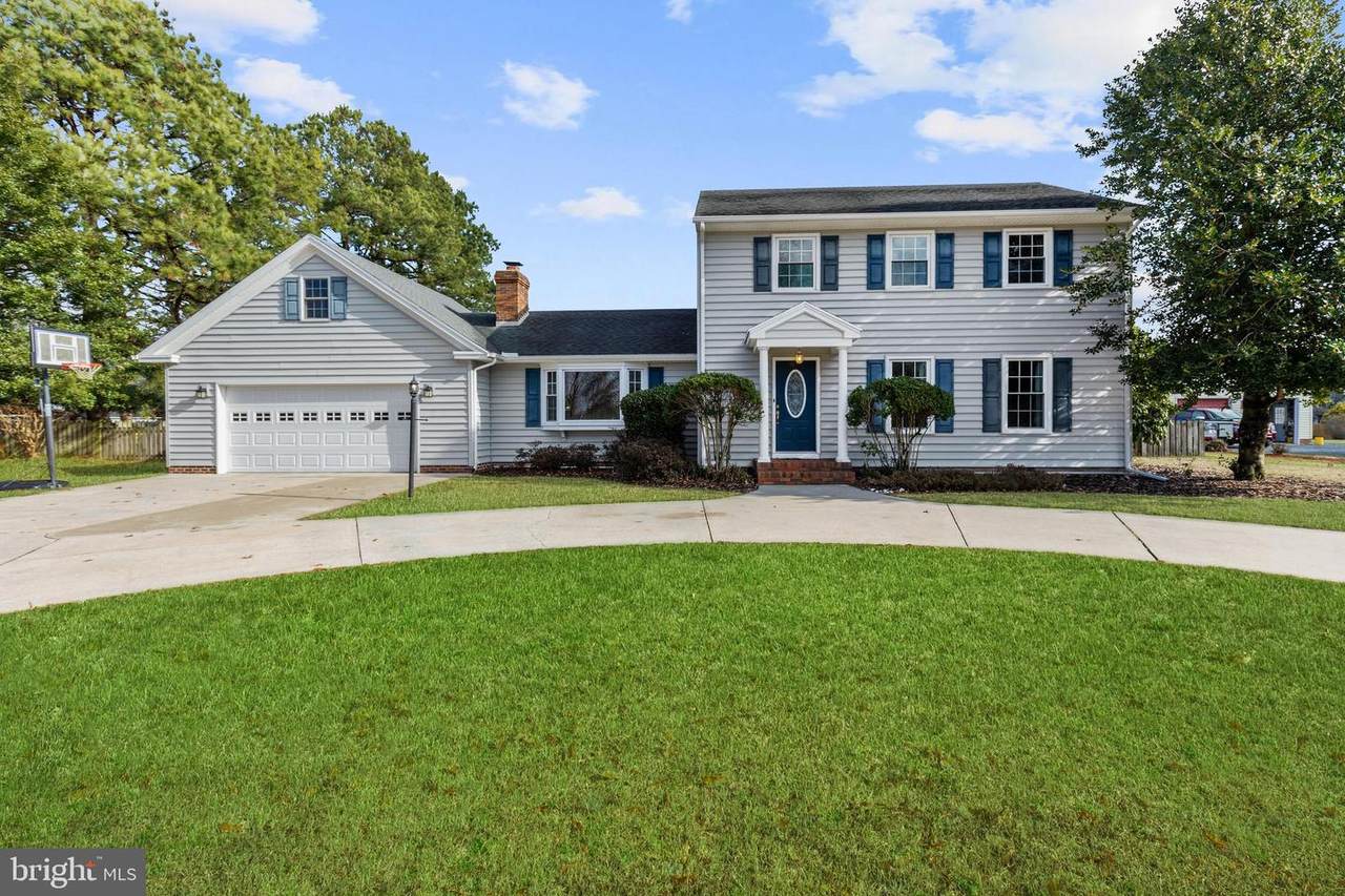 6407 Freedom Way - Photo 1