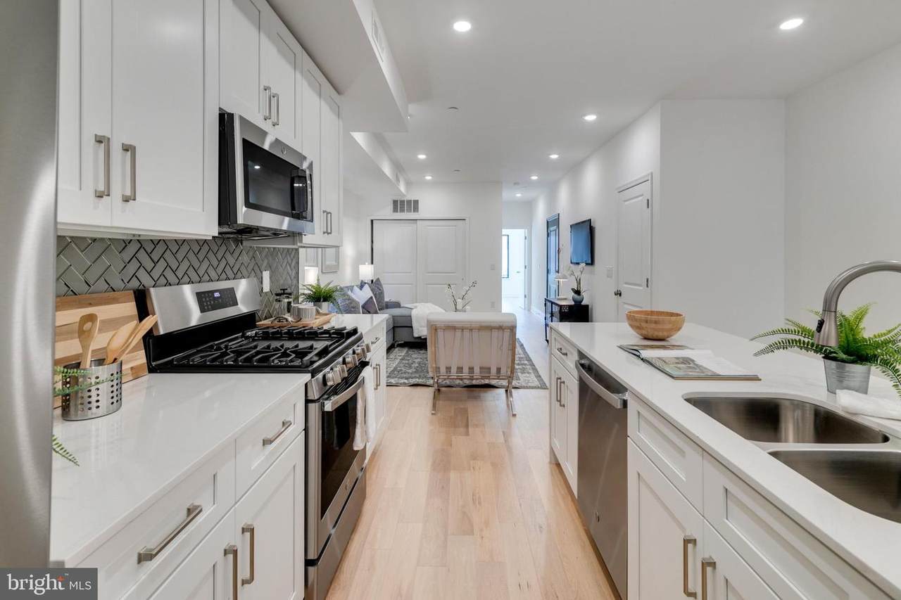 1434 Franklin Street - Photo 1