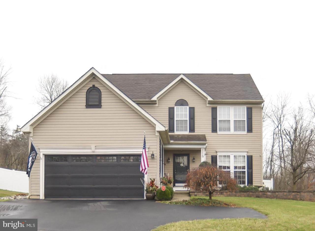 118 Bridgewater Drive - Photo 1