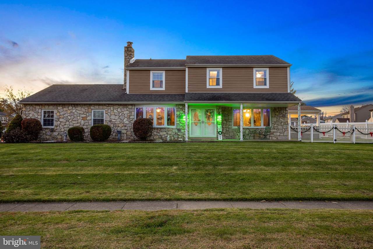 854 Jordan Drive - Photo 1