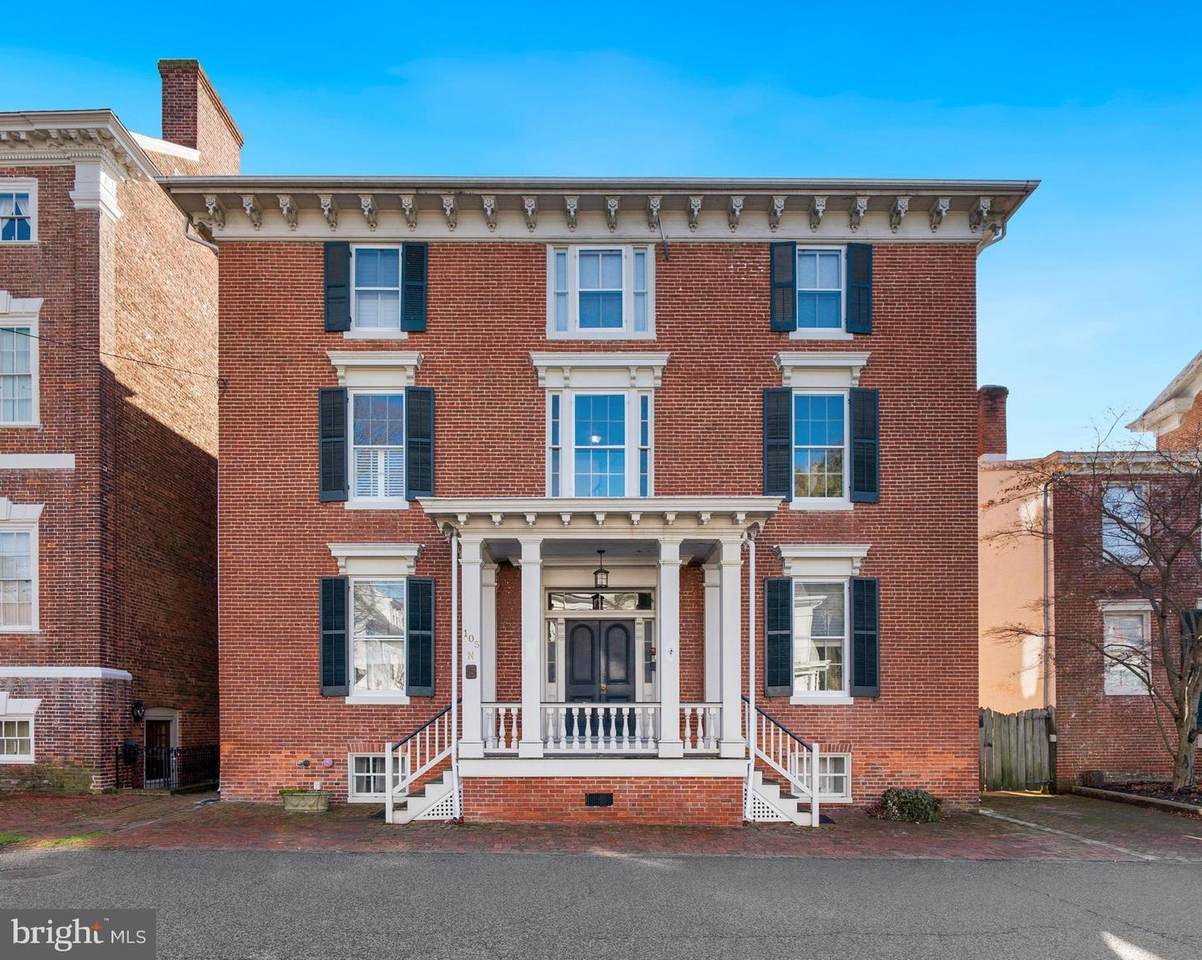 105 Water Street - Photo 1