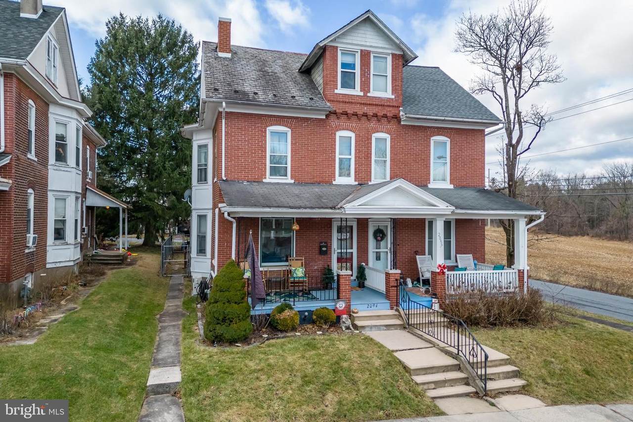 2094 Greenawalds Avenue - Photo 1