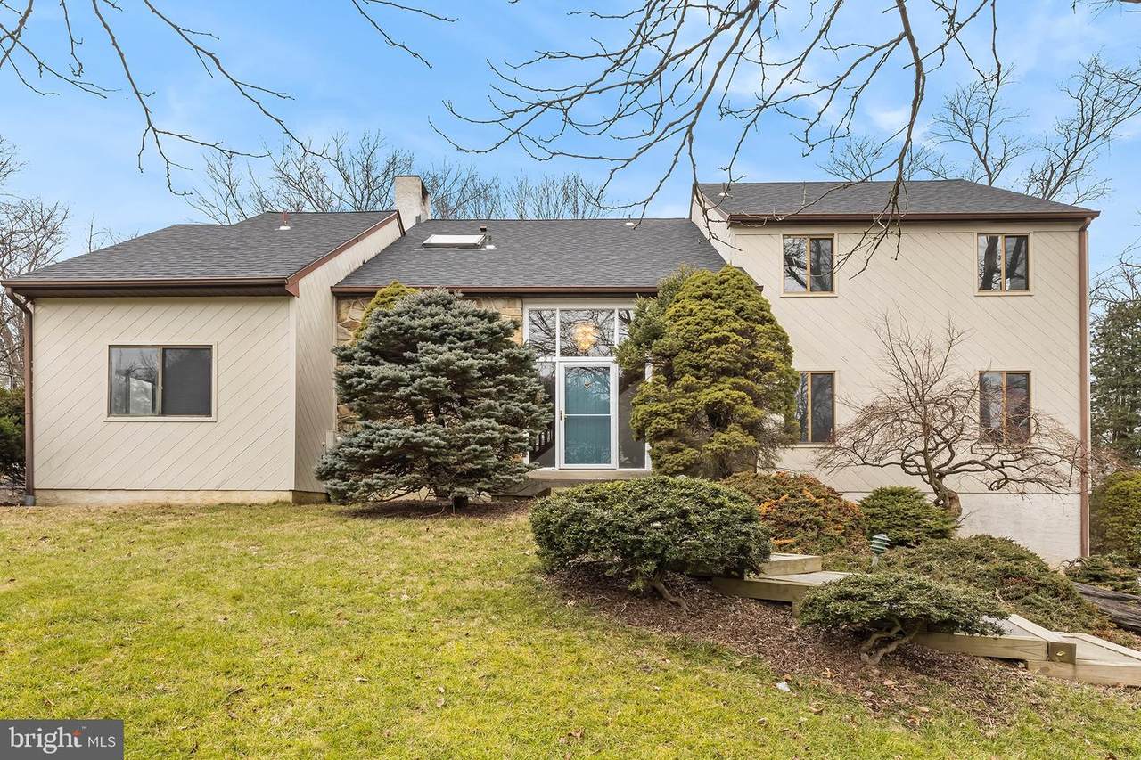 1721 Justin Lane - Photo 1