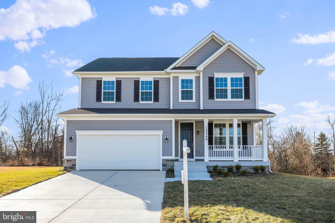 12249 Fallen Timbers Circle - Photo 1