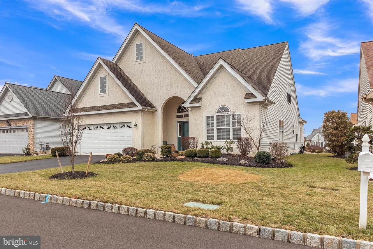 203 Neighbors Road - Photo 1