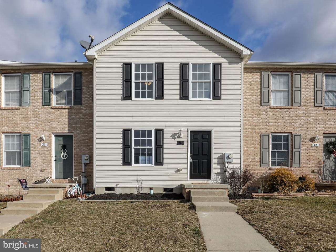 16 Chalk Lane - Photo 1