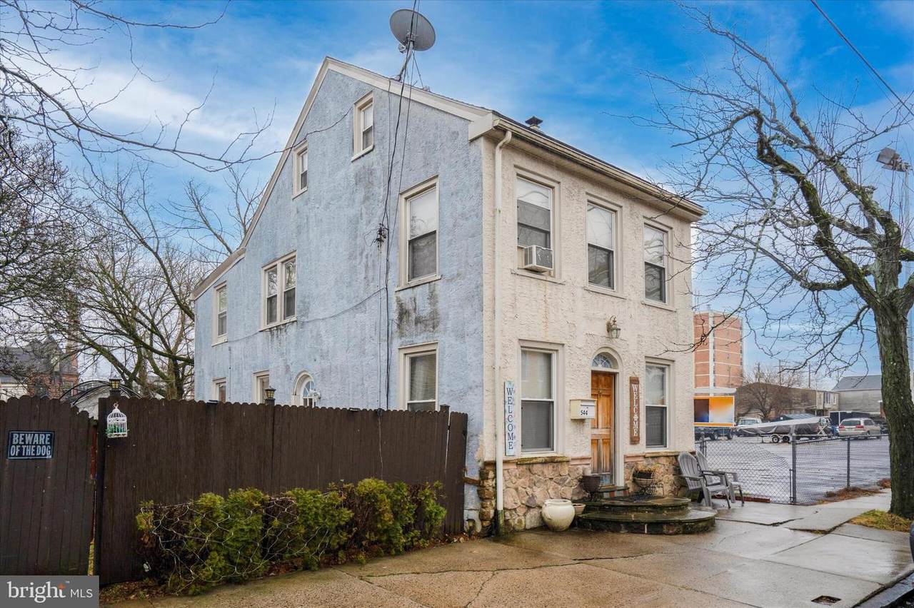 544 King Street - Photo 1