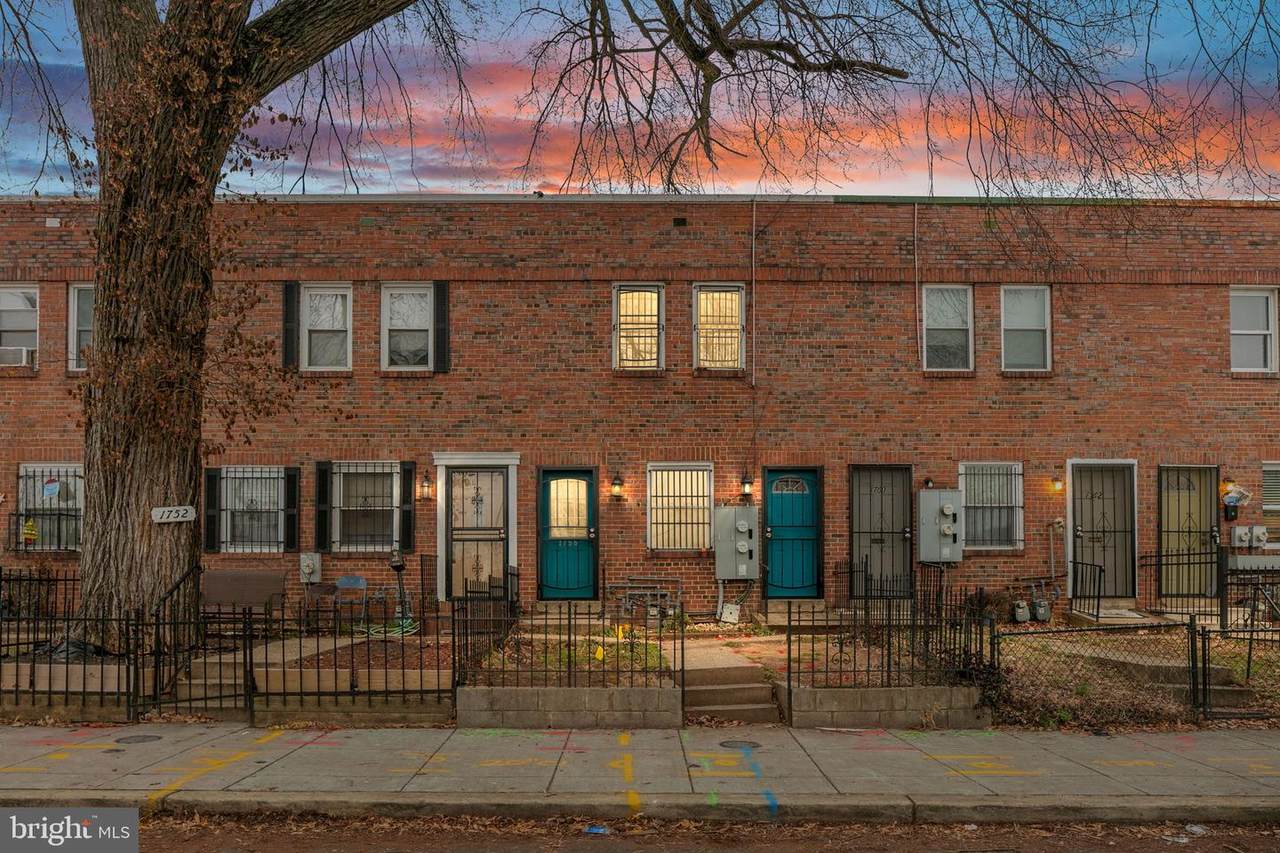 1758 Gales Street - Photo 1