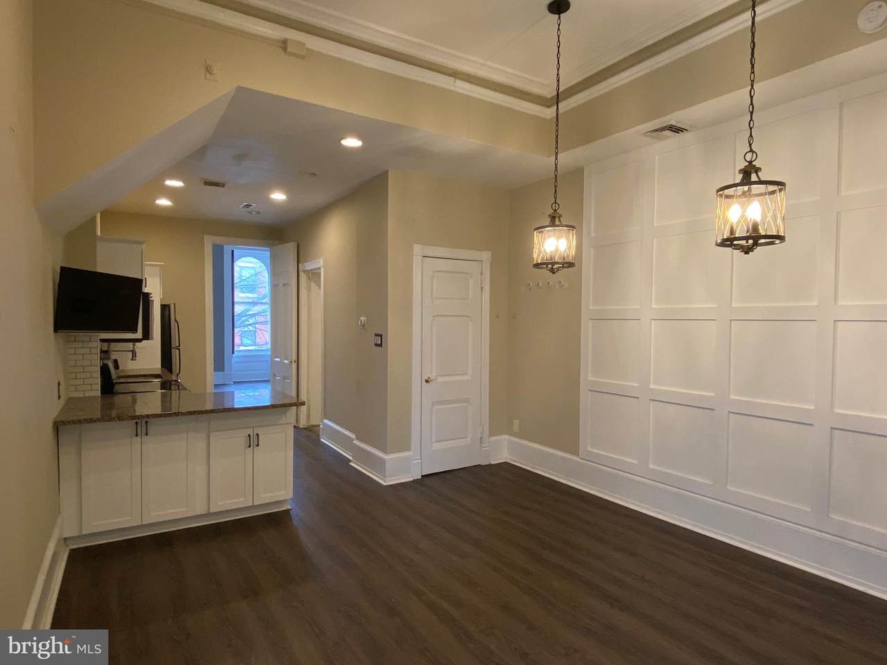 1901 Green Street - Photo 1