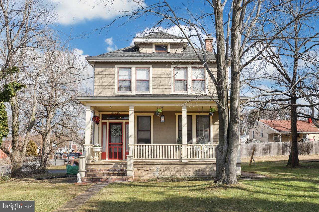 1110 Chesaco Avenue - Photo 1