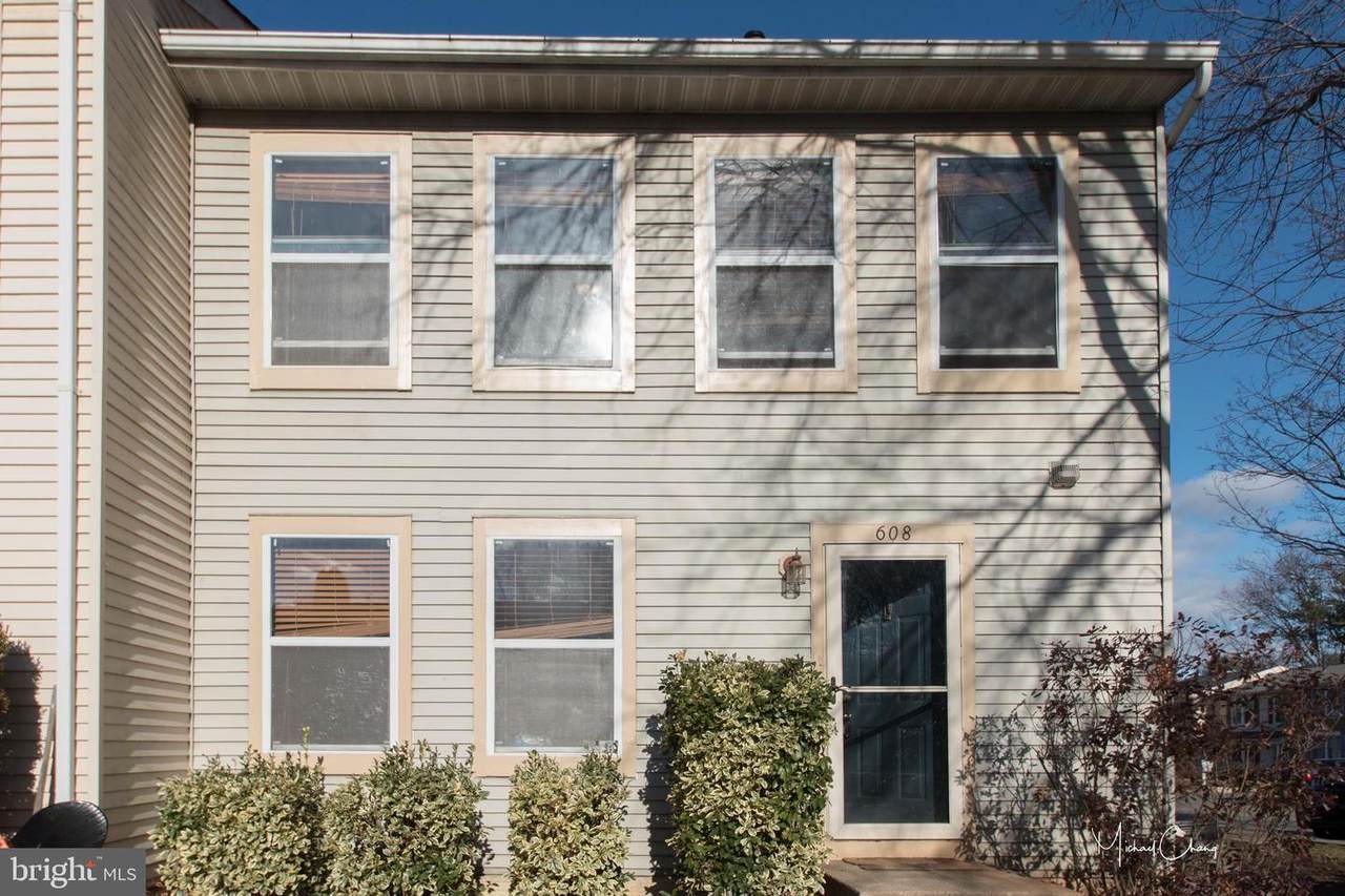 608 Curry Ford Lane - Photo 1