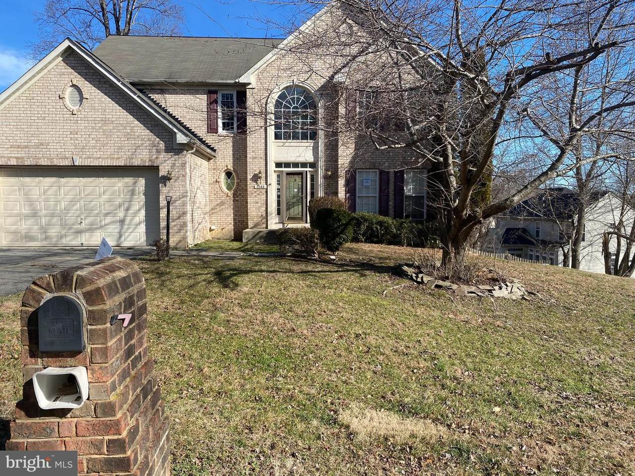 2541 Shady Oak Court - Photo 1