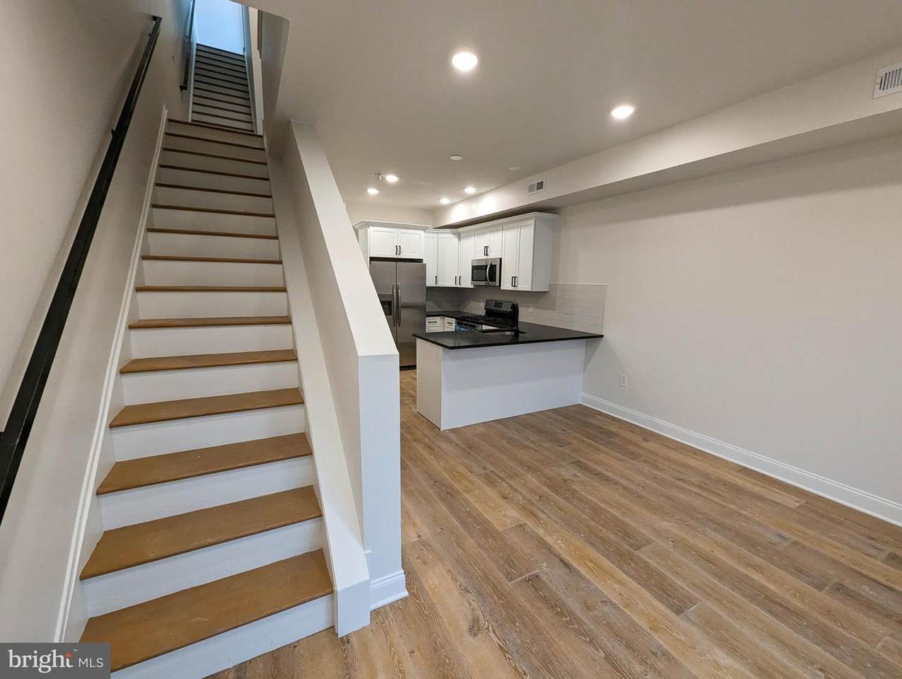 1921 4TH Street - Photo 1