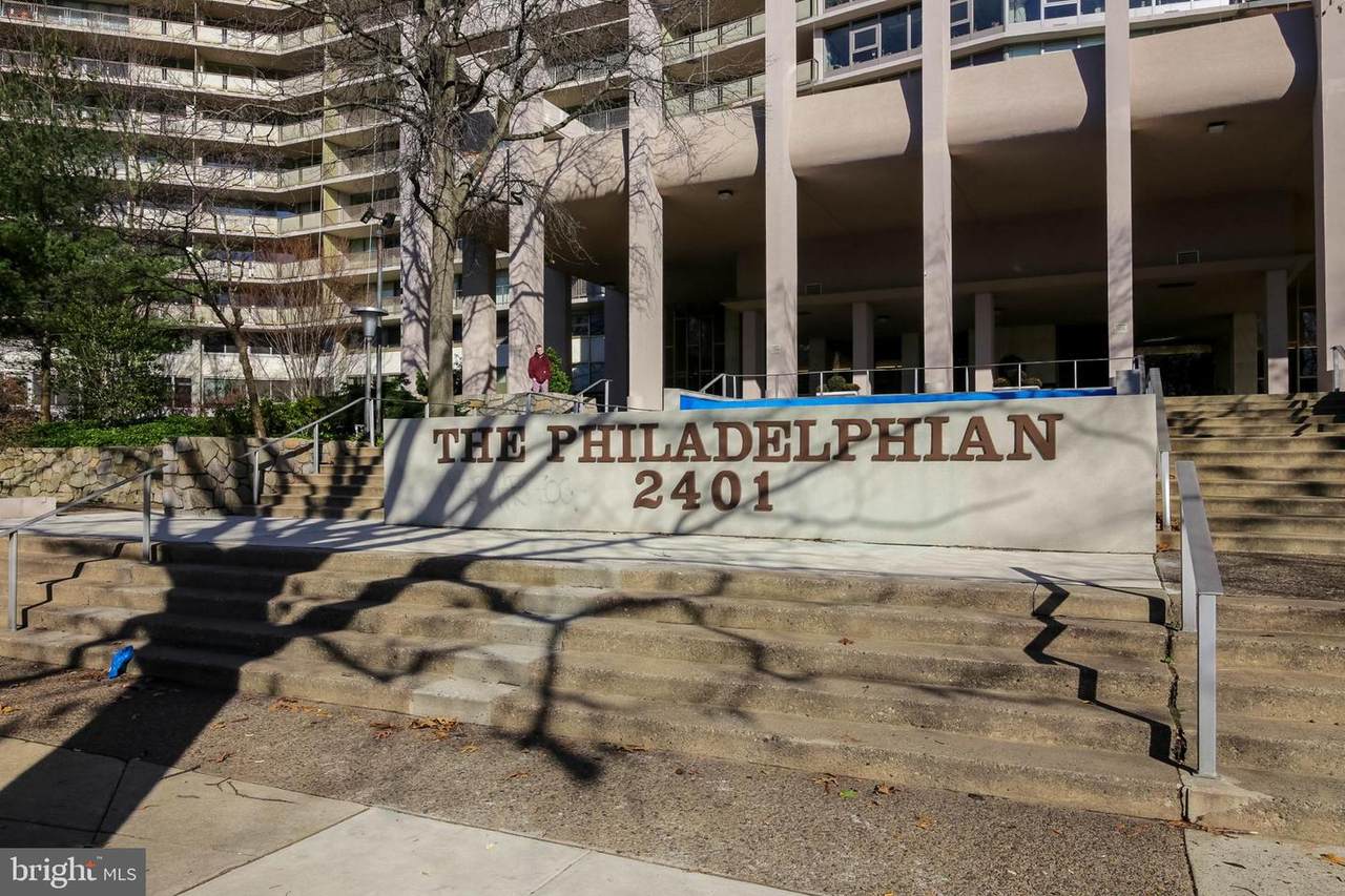 2401 Pennsylvania Avenue - Photo 1
