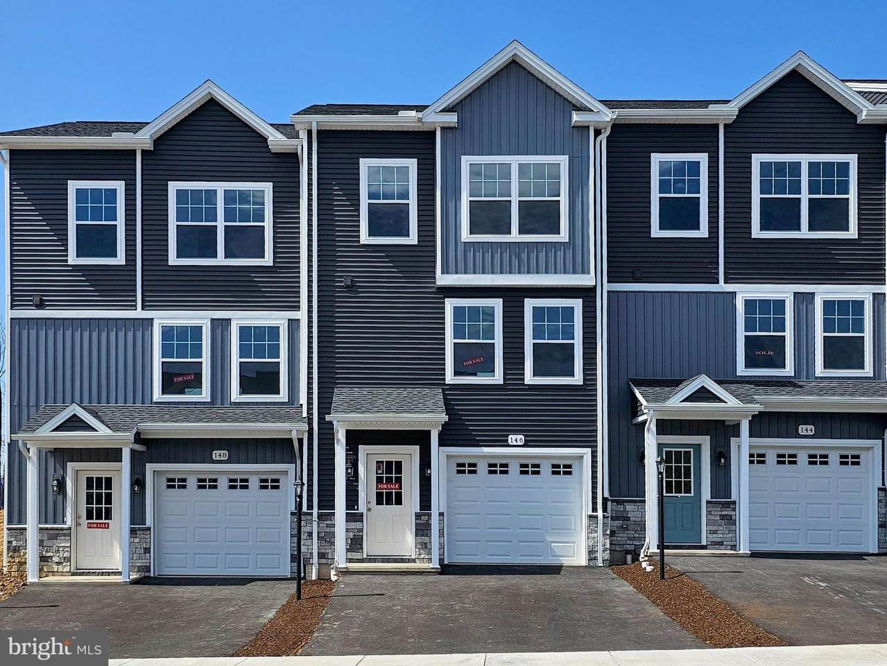 146 Highpoint Park Drive - Photo 1