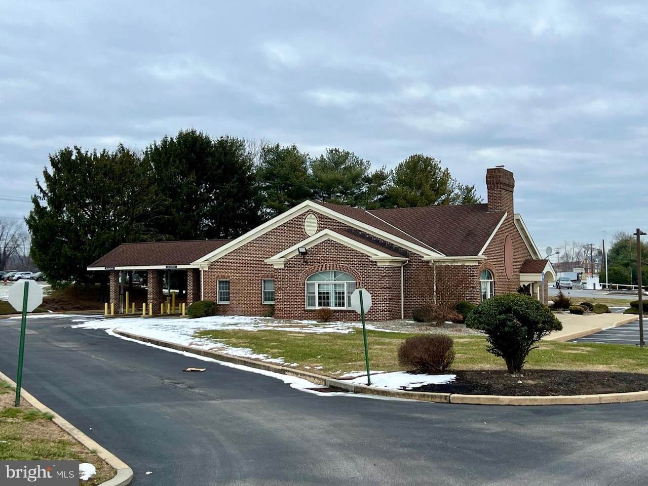 565 Baltimore Pike - Photo 1