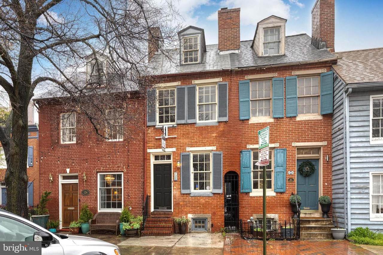 126 Montgomery Street - Photo 1