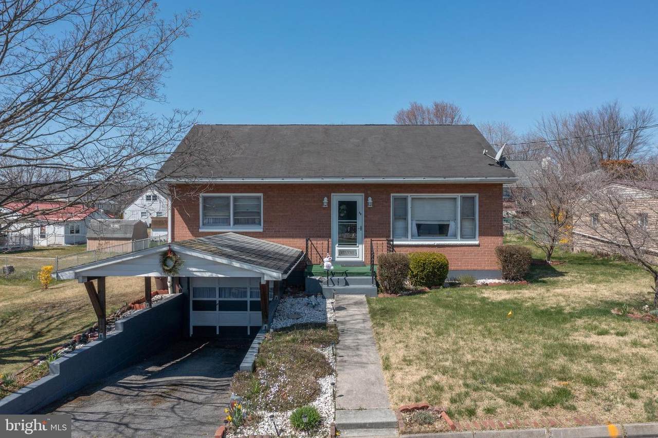 49 Somerville Avenue - Photo 1