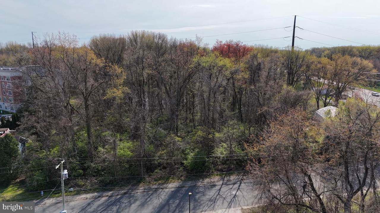 0 Kent Avenue - Photo 1