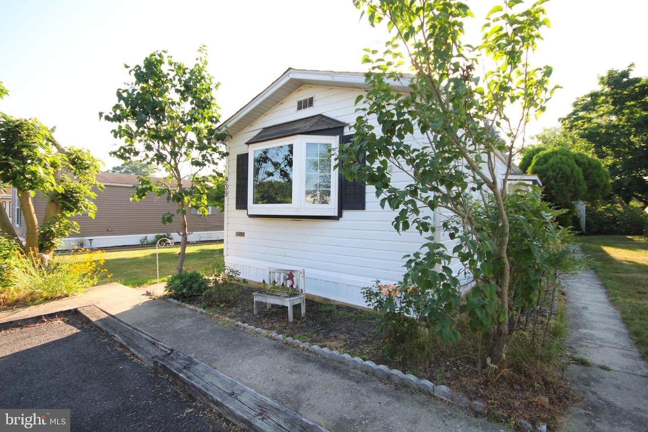 939 Blackberry Dr - Photo 1
