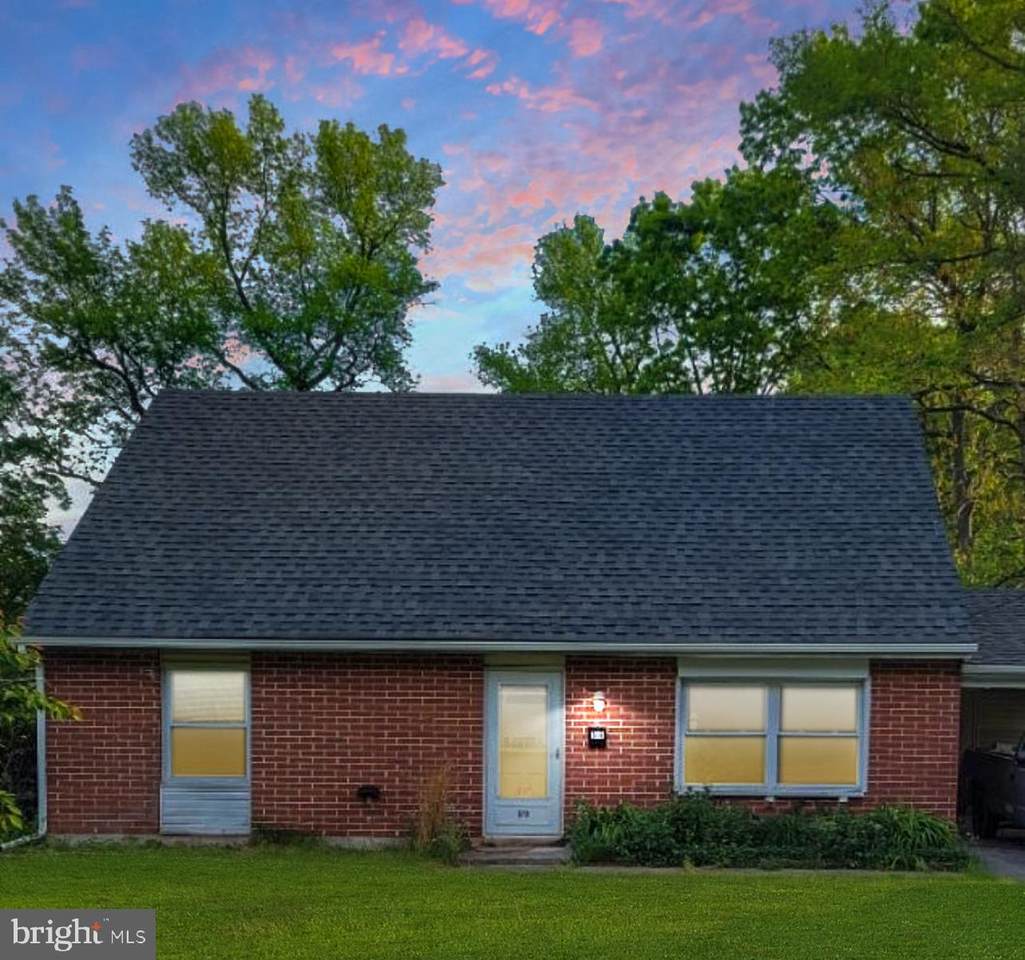516 Trimble Road - Photo 1