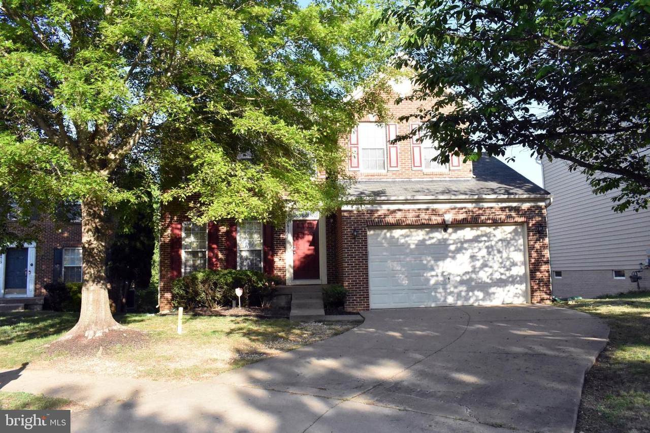 9613 Laurel Oak Drive - Photo 1