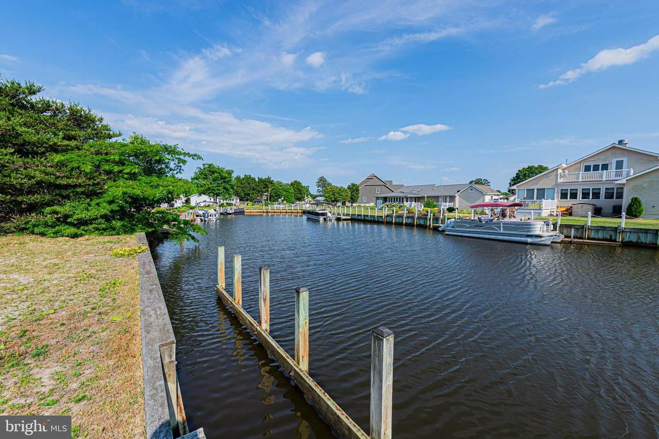37231 Clam Shell Lane - Photo 1