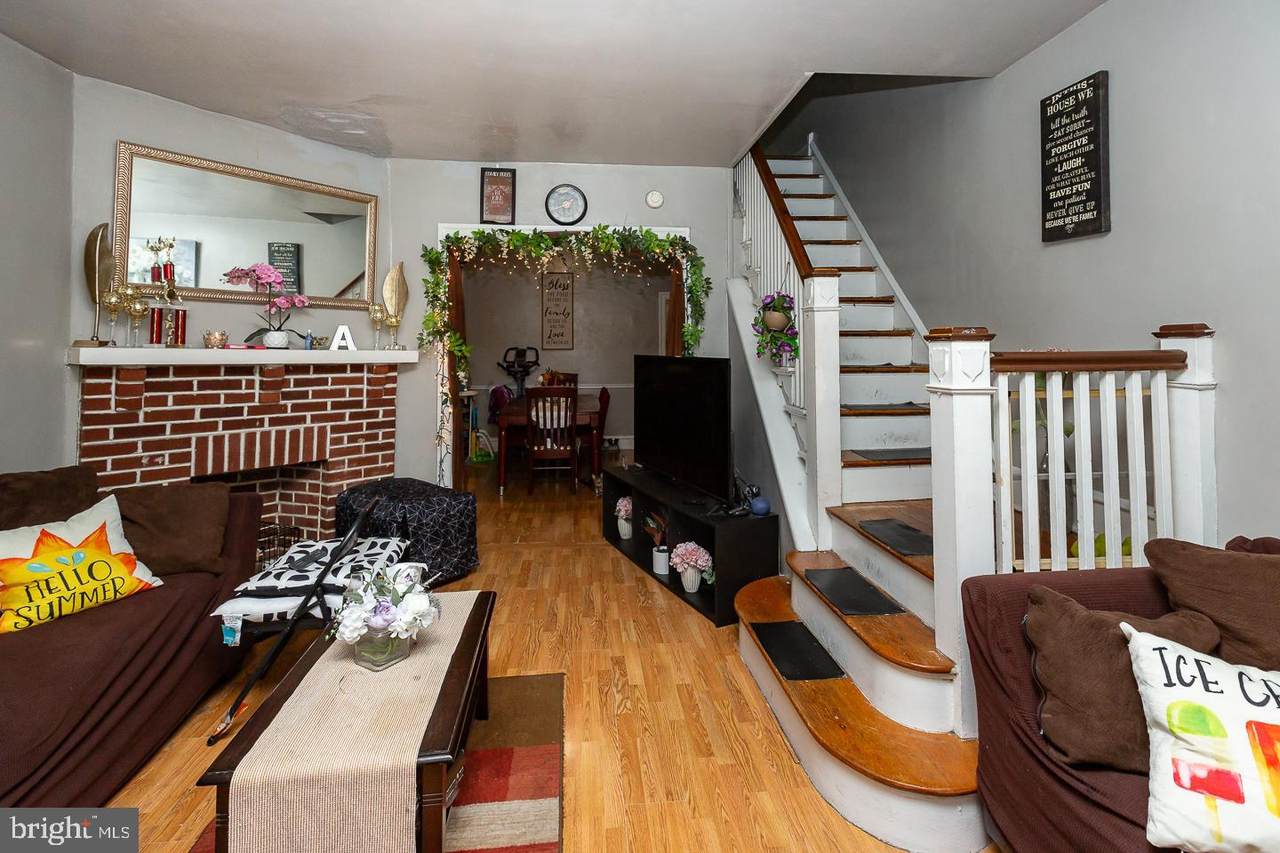 6923 Forrest Avenue - Photo 1