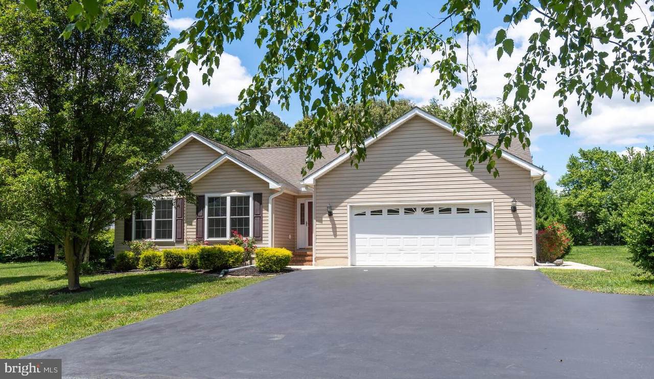 9048 Rockcliff Drive - Photo 1